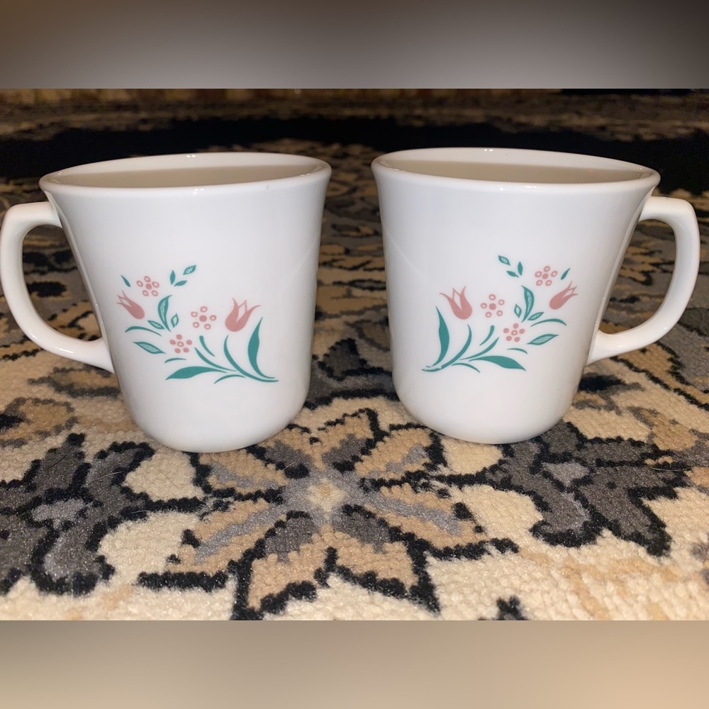 Corningware vintage floral mugs